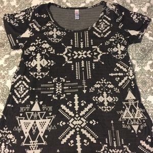 LuLaRoe Aztec Classic Tee